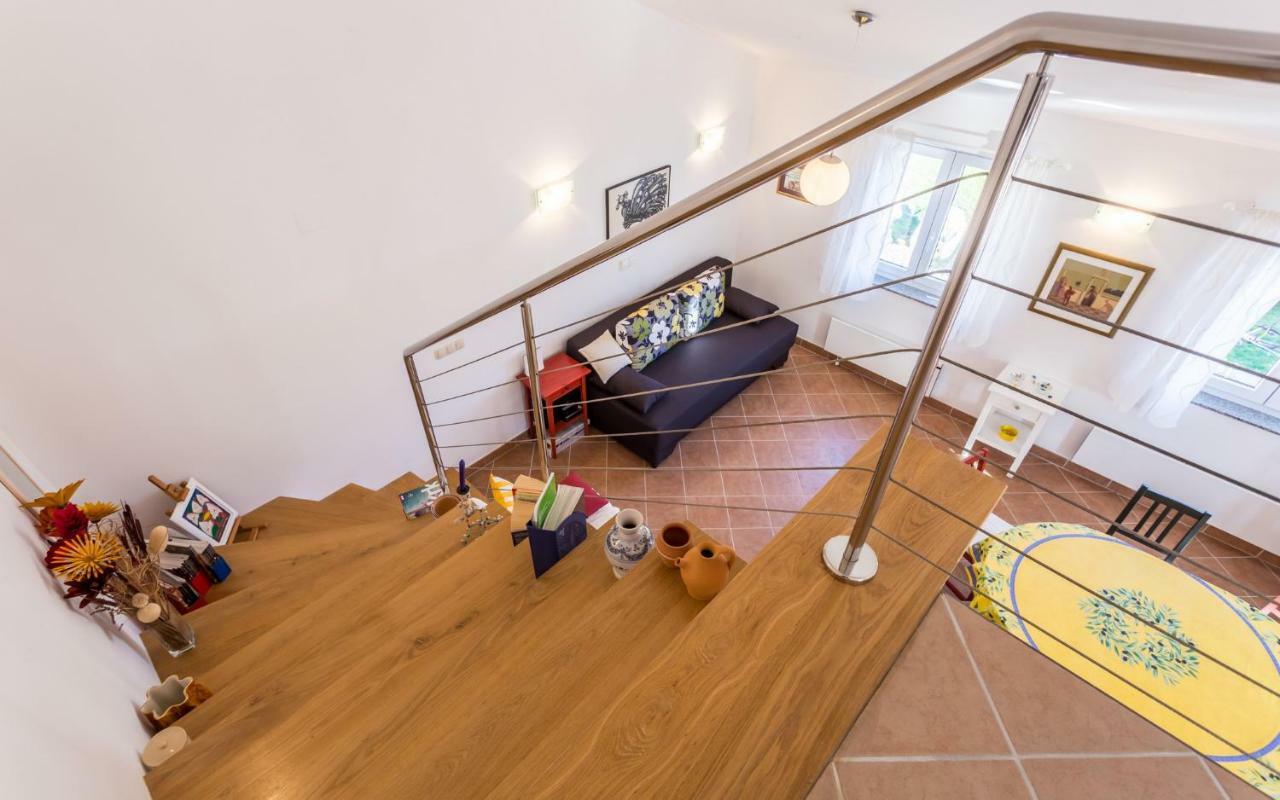 Tinka Apartment Baska  Exterior photo